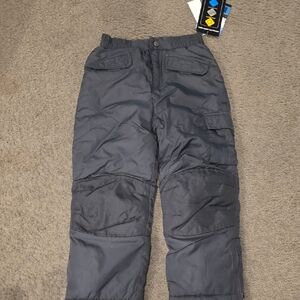Stylish Kids' Gray Snow Pants Size 5/6